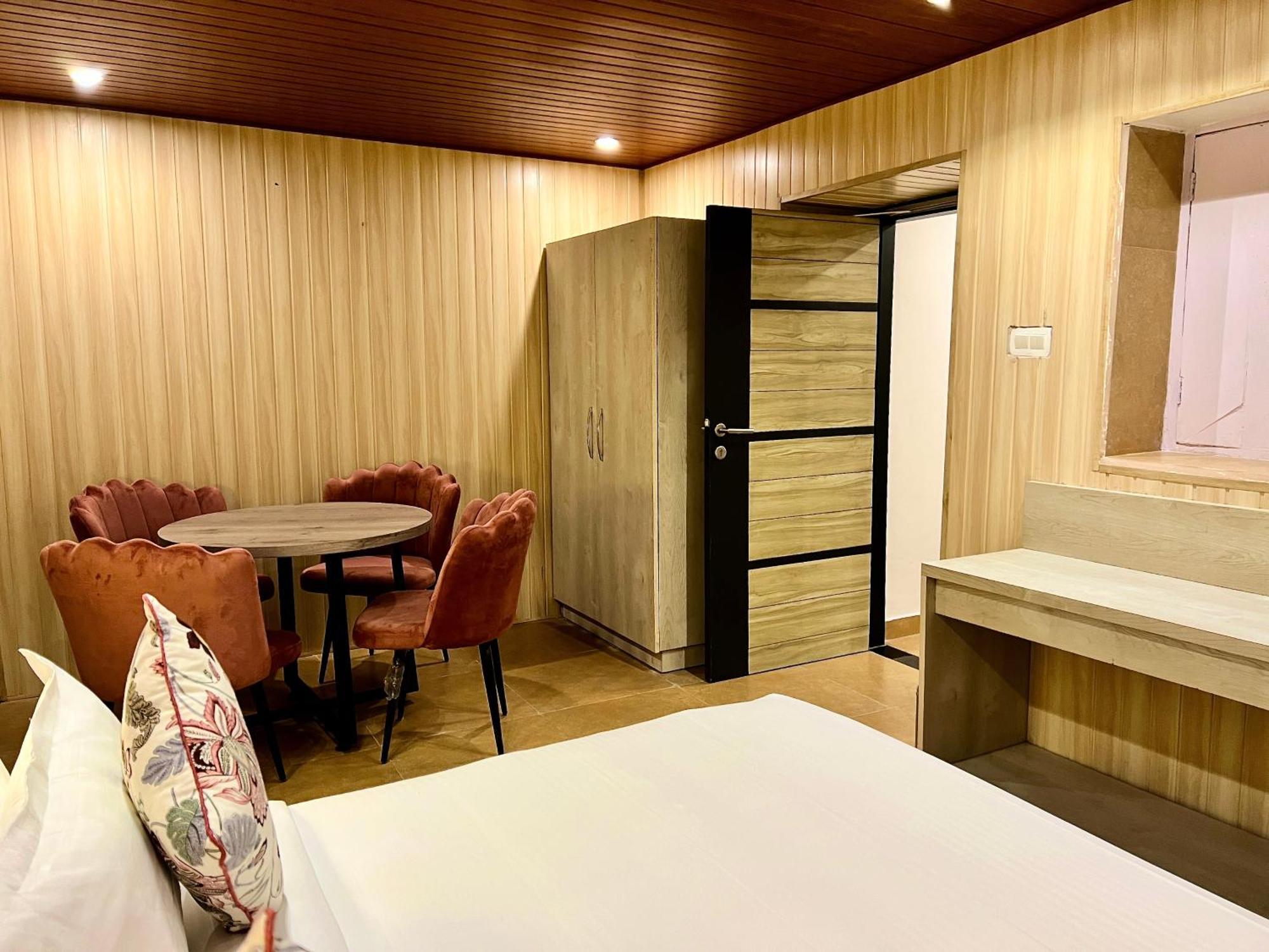 Hotel Pride Inn - 800 Mts From Mall Road Mussoorie Exterior photo