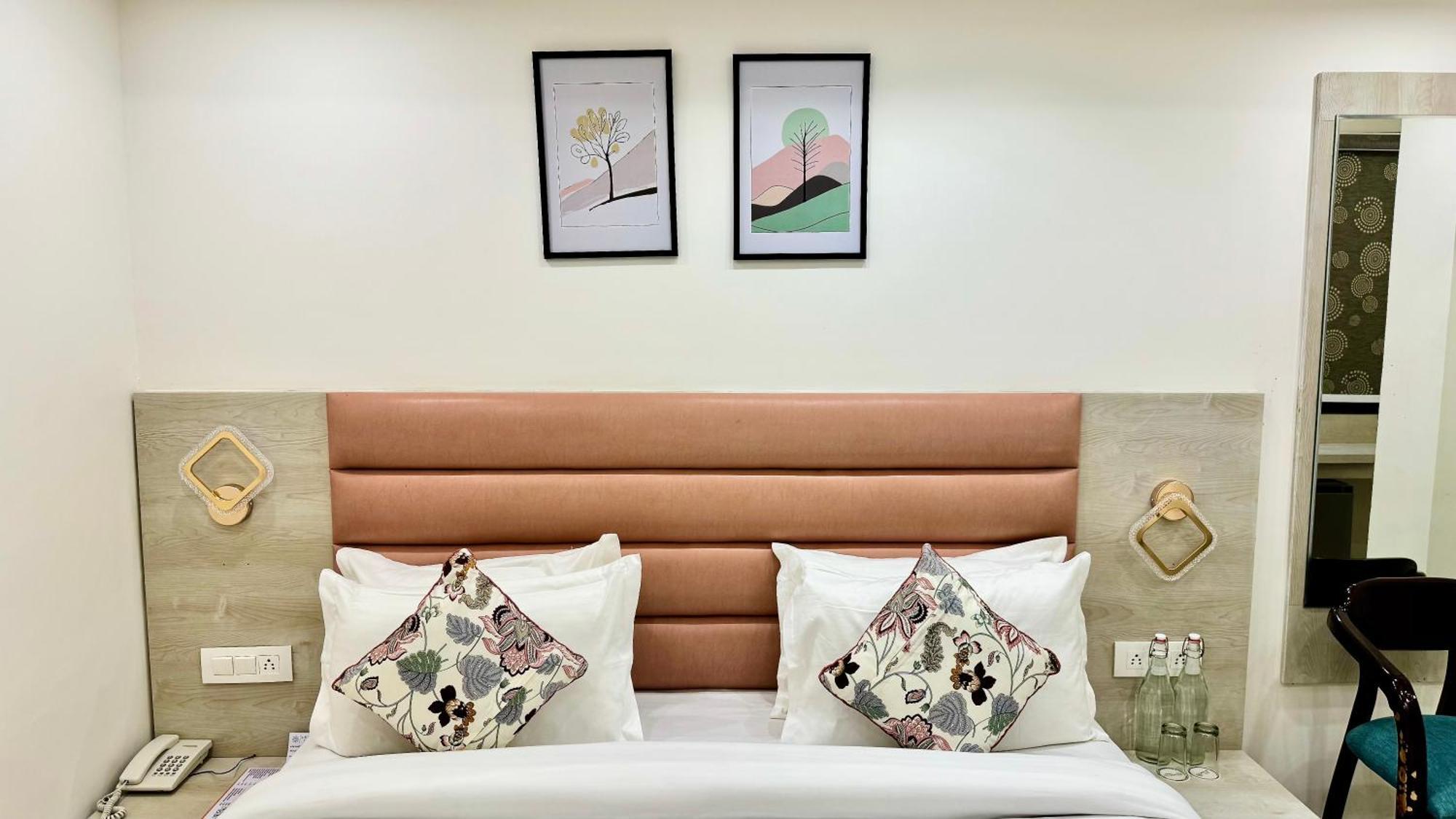 Hotel Pride Inn - 800 Mts From Mall Road Mussoorie Exterior photo