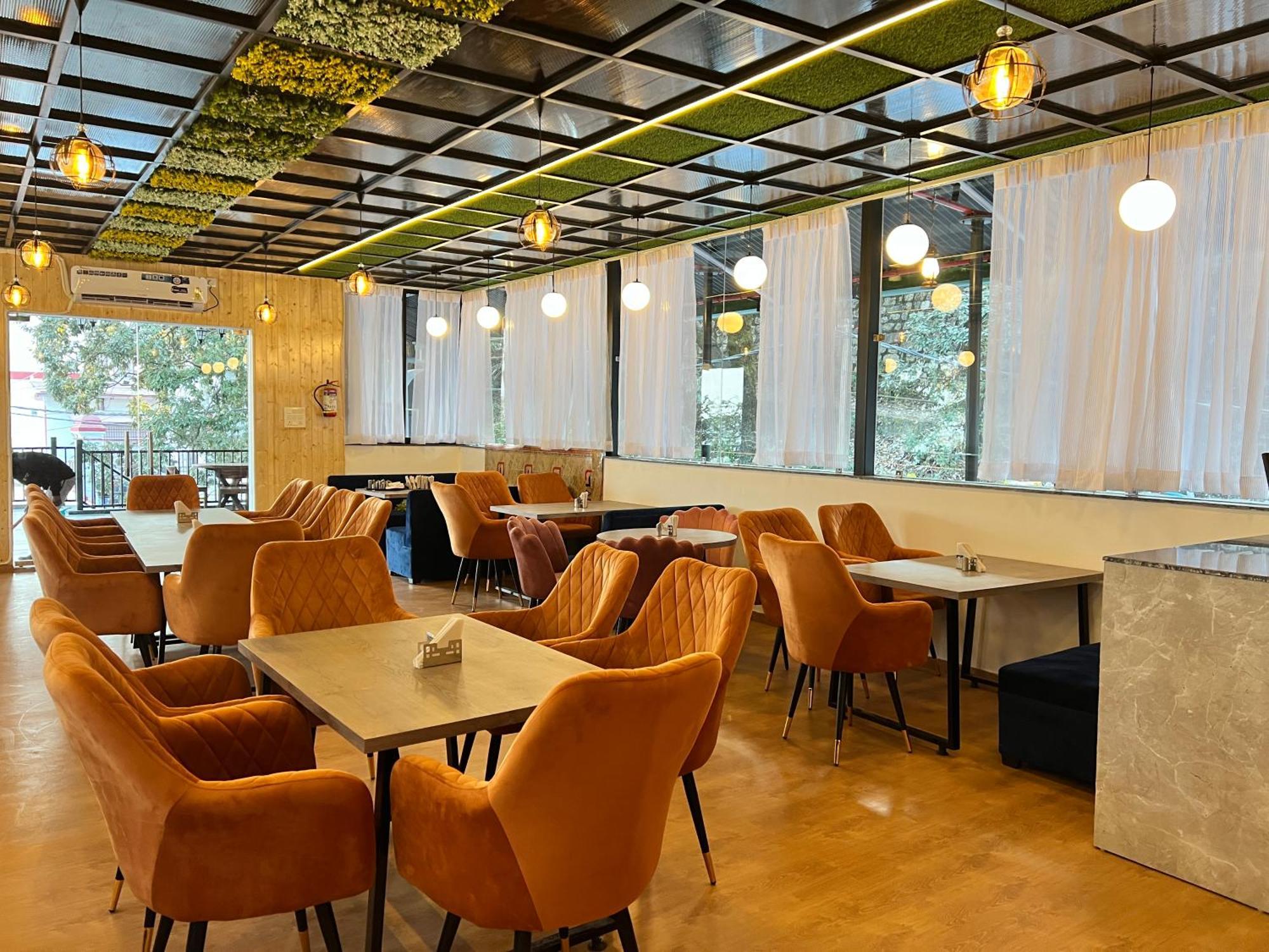 Hotel Pride Inn - 800 Mts From Mall Road Mussoorie Exterior photo